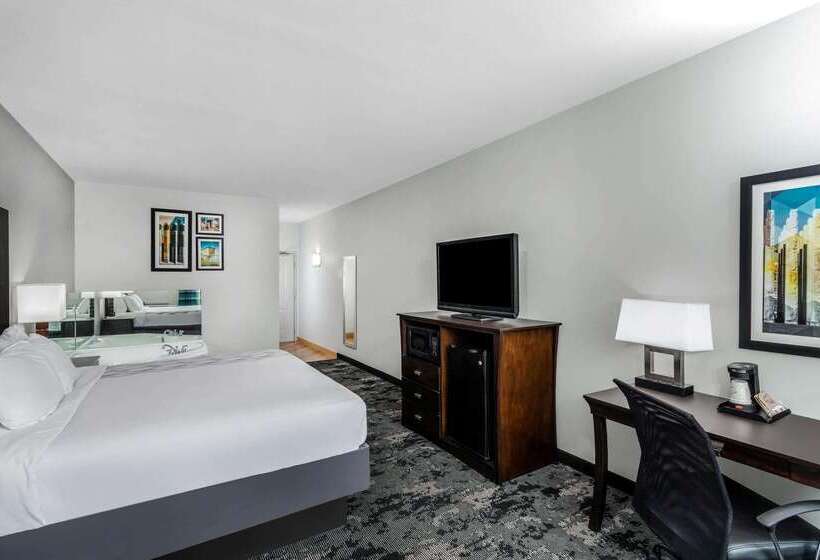 فندق La Quinta By Wyndham Columbus   Edinburgh