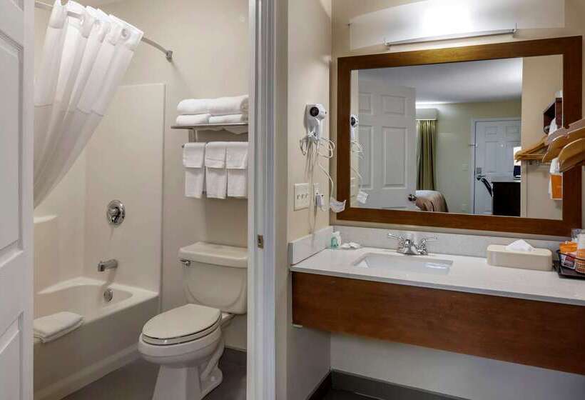 ホテル Quality Inn Seneca Us123
