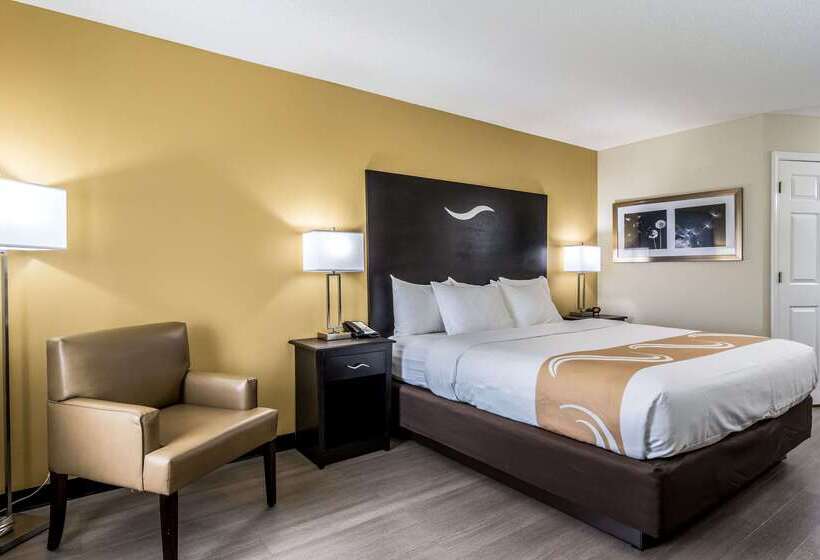 فندق Quality Inn University Area