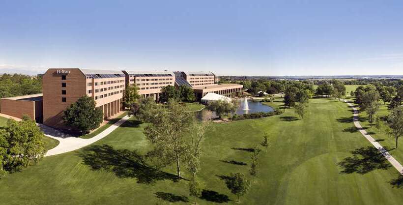 Отель The Inverness Denver, a Hilton Golf & Spa Resort