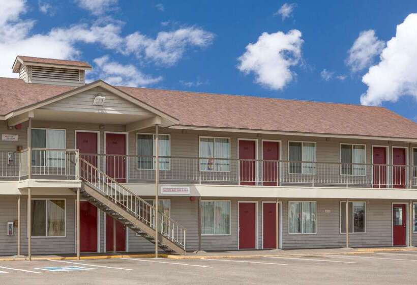 فندق على الطريق Knights Inn Pasco