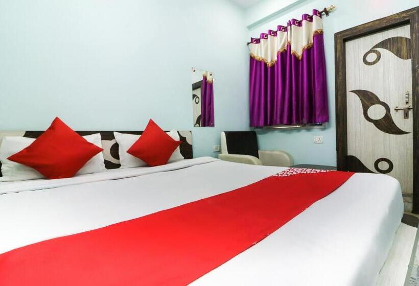 Flagship Hotel Neelkanth