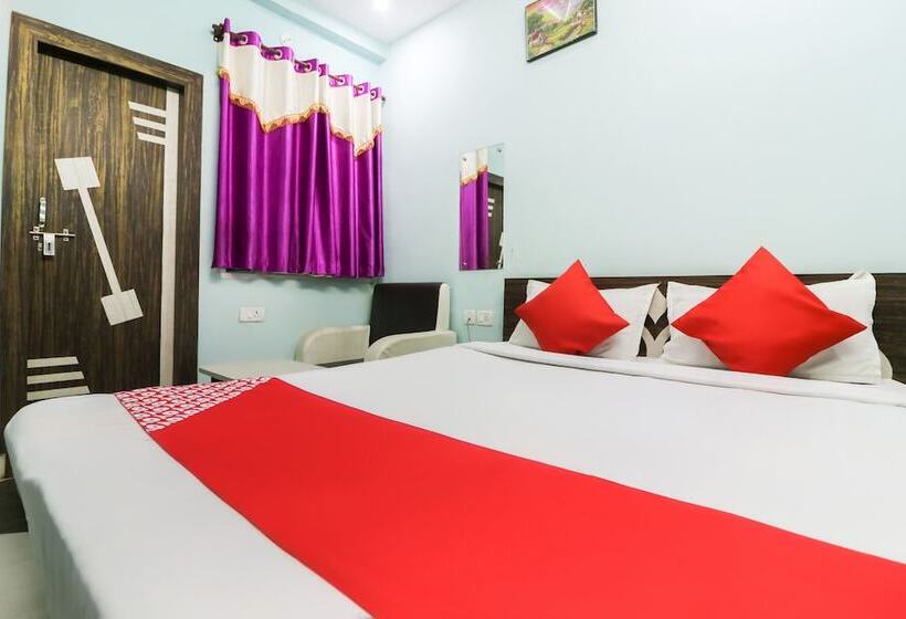 Flagship Hotel Neelkanth