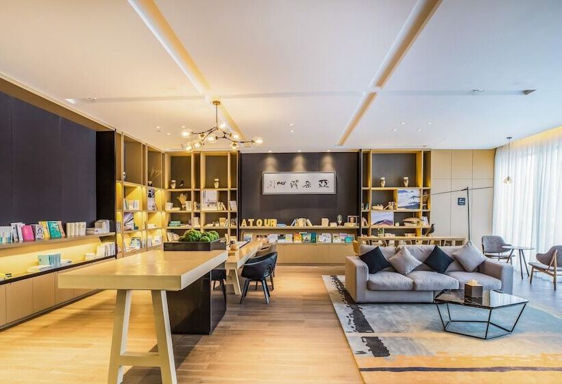 Atour Hotel Jinzhou Ave Airport Ningbo