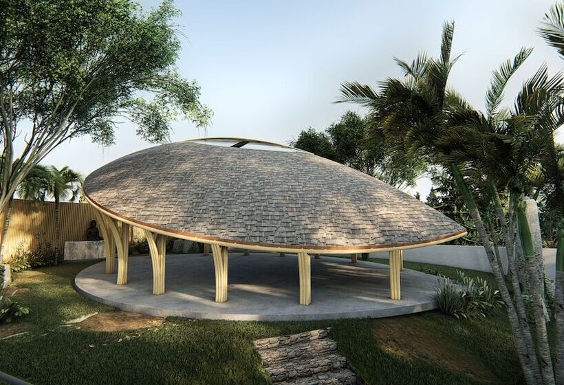 هتل 7 Chakras Resort