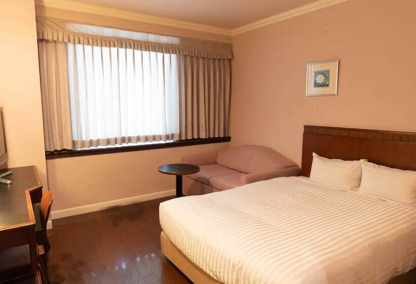 هتل Castle Inn Tsu