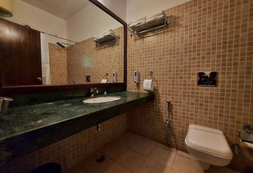 בית מלון כפרי Nadiya Parao Resort, Corbett