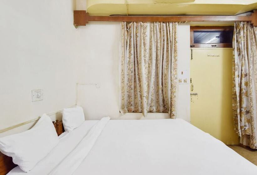 فندق Spot On 47388 Dutta Guest House