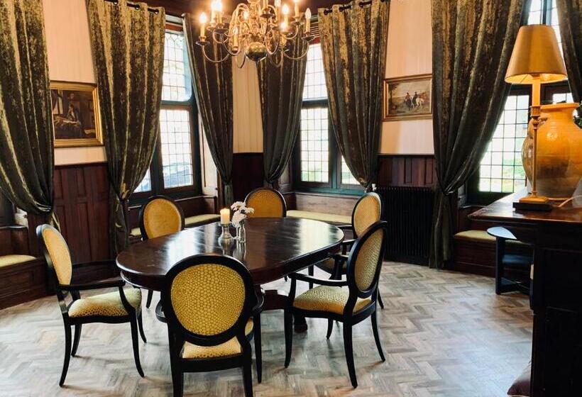 בית מלון כפרי Kasteel De Essenburgh