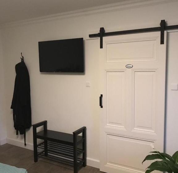 B&b Holset70