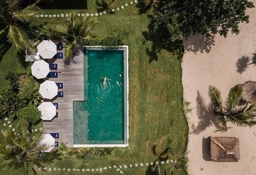 مبيت وإفطار Segara Lombok Beach Resort