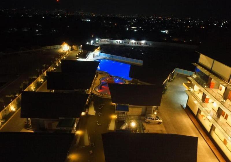 Fotos del hotel Cahaya Villa Garut:  3