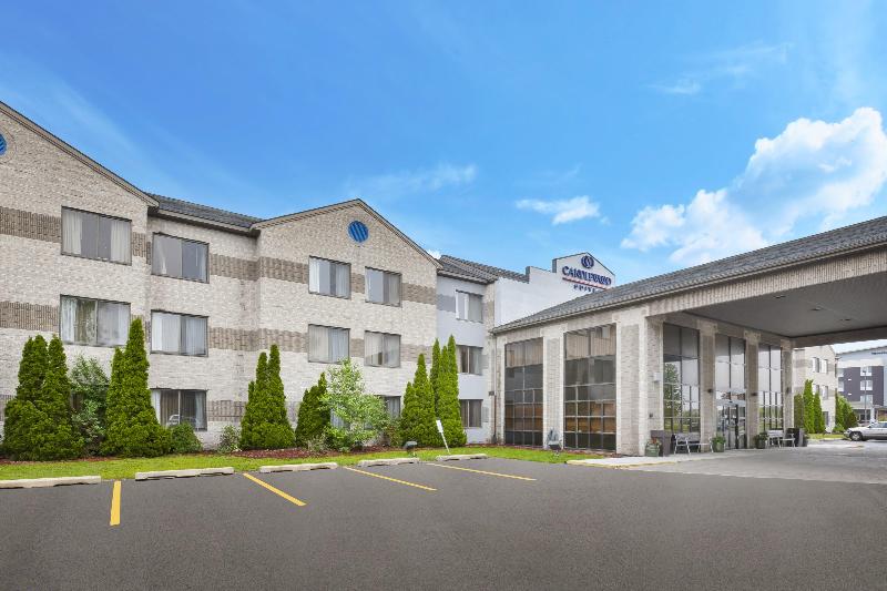 هتل Candlewood Suites Grand Rapids Airport, An Ihg