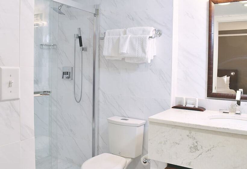 Delta Hotels By Marriott Indianapolis East