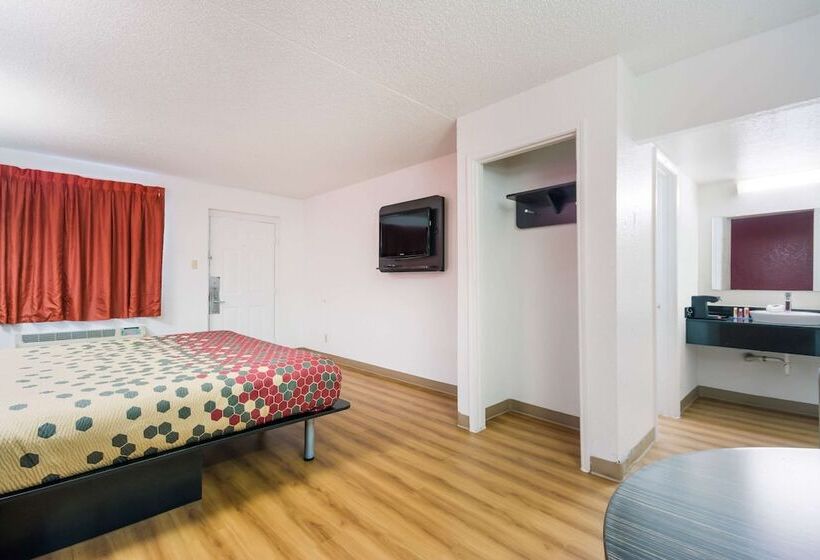 فندق Econo Lodge