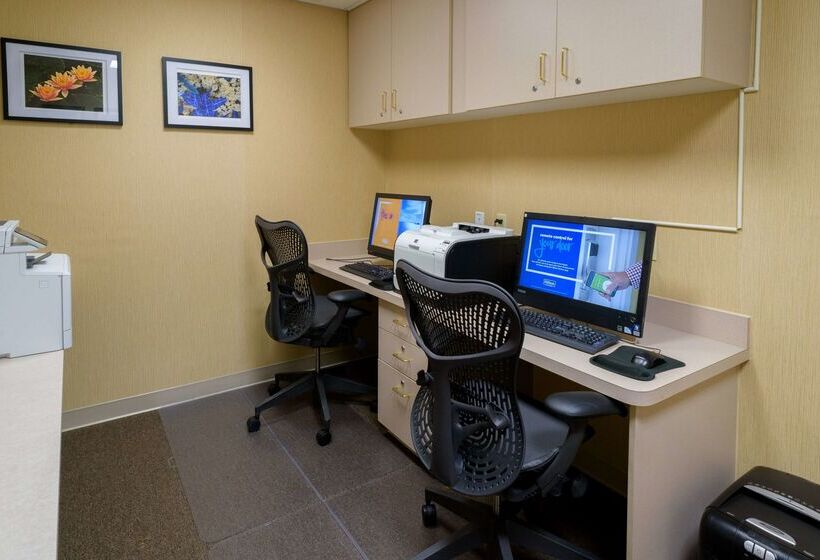 ホテル Hilton Garden Inn Kennett Square