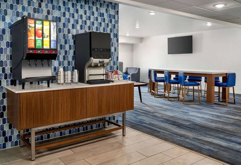 호텔 La Quinta Inn By Wyndham Columbus Airport Area