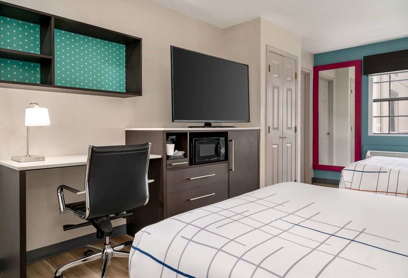 호텔 La Quinta Inn By Wyndham Columbus Airport Area