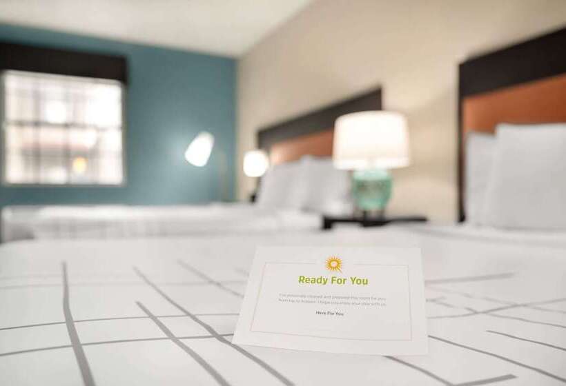 호텔 La Quinta Inn By Wyndham Columbus Airport Area
