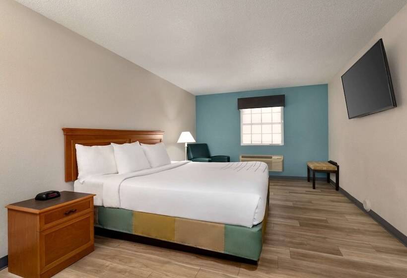 호텔 La Quinta Inn By Wyndham Columbus Airport Area