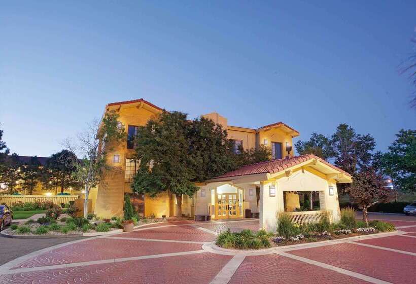 Отель La Quinta Inn By Wyndham Denver Golden