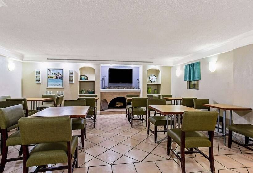 酒店 La Quinta Inn By Wyndham Denver Northglenn