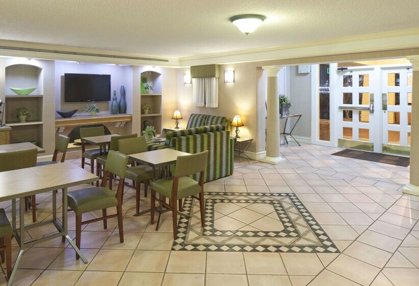 هتل La Quinta Inn By Wyndham Huntsville Research Park