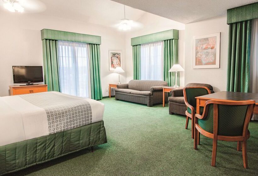 בית מלון כפרי La Quinta Inn By Wyndham Indianapolis Airport Lynhurst
