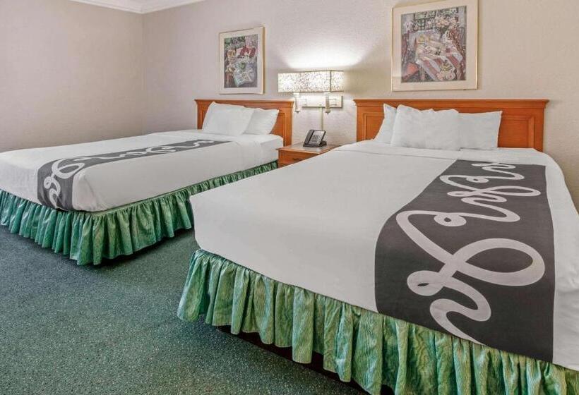 هتل La Quinta Inn By Wyndham Las Cruces Mesilla Valley