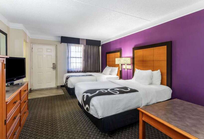 هتل La Quinta Inn By Wyndham Odessa