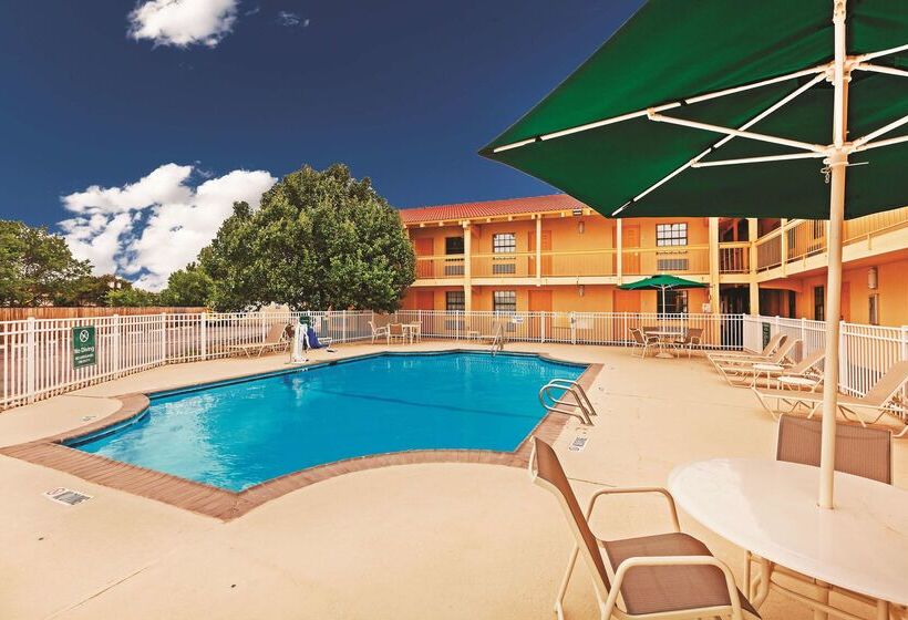 هتل La Quinta Inn By Wyndham Odessa