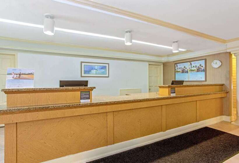 فندق La Quinta Inn By Wyndham Orlando Airport West