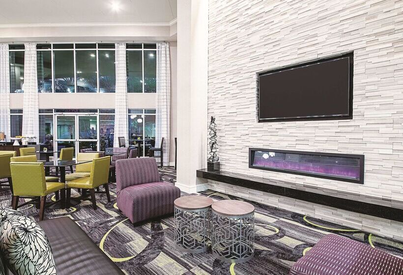 ホテル La Quinta By Wyndham Austin Airport