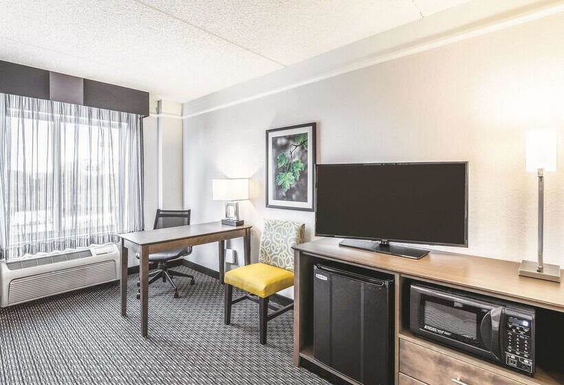 ホテル La Quinta By Wyndham Austin Airport