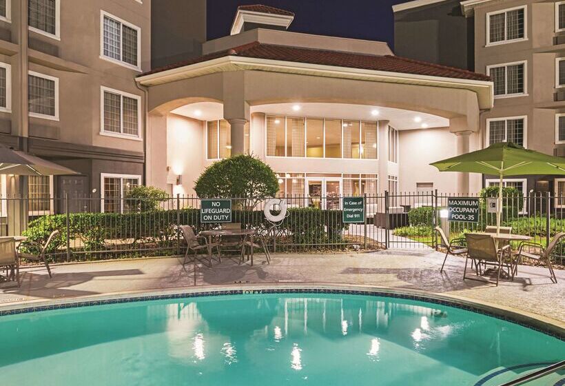 هتل La Quinta By Wyndham Fort Worth North