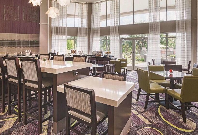هتل La Quinta By Wyndham Fort Worth North