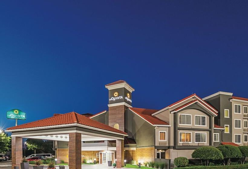 هتل La Quinta By Wyndham Fort Worth North