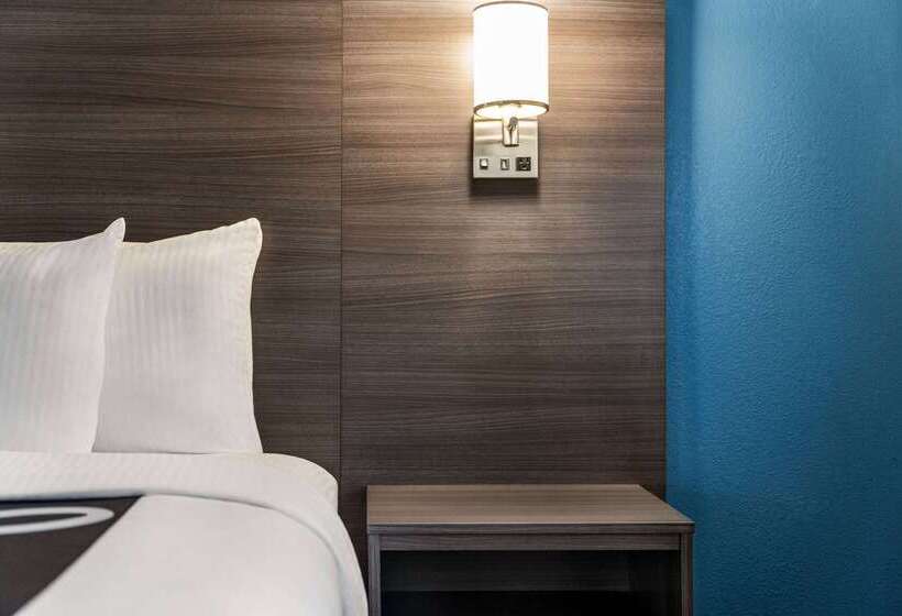 Отель La Quinta By Wyndham Round Rock North