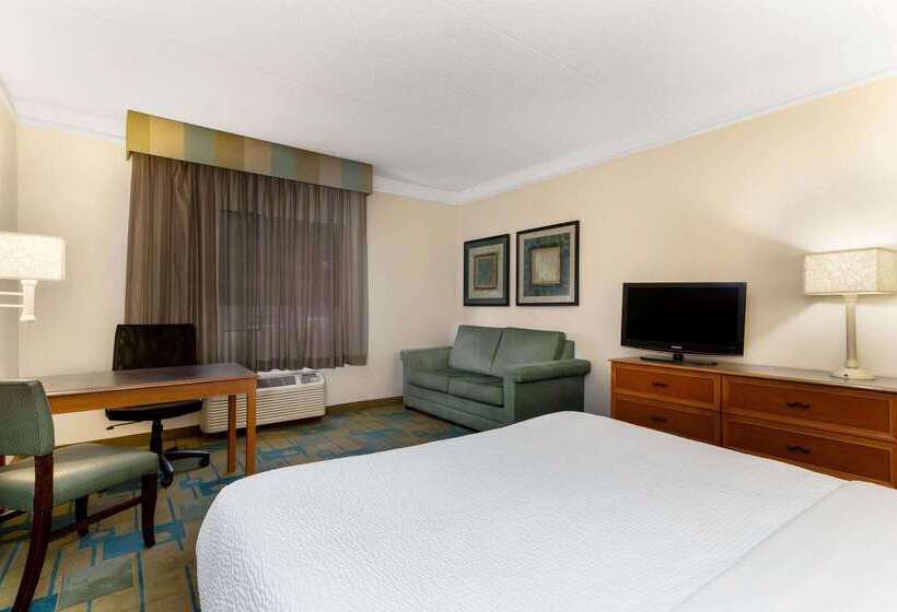 فندق La Quinta By Wyndham St. Pete Clearwater Airport