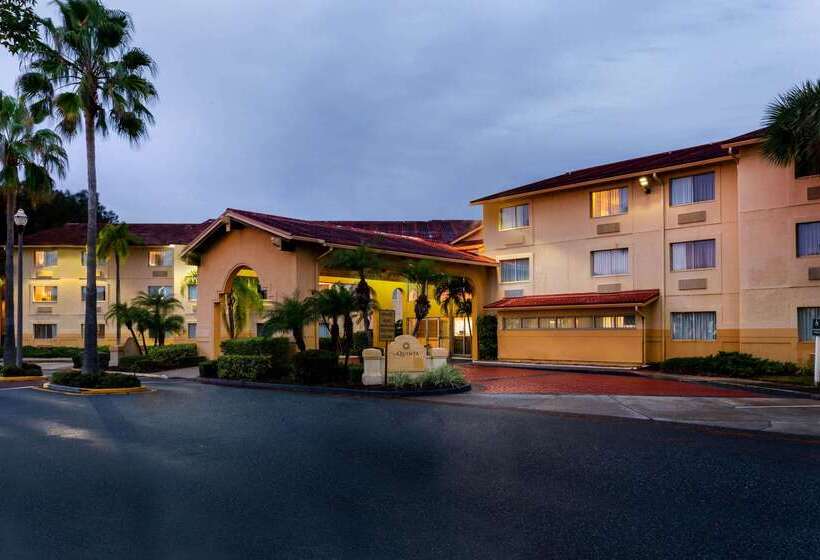 فندق La Quinta By Wyndham St. Pete Clearwater Airport