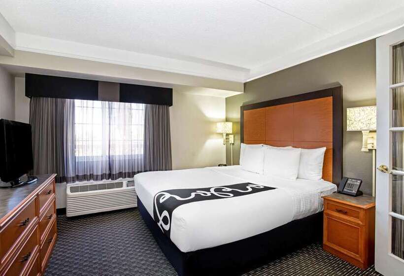 Отель La Quinta By Wyndham Tucson Airport