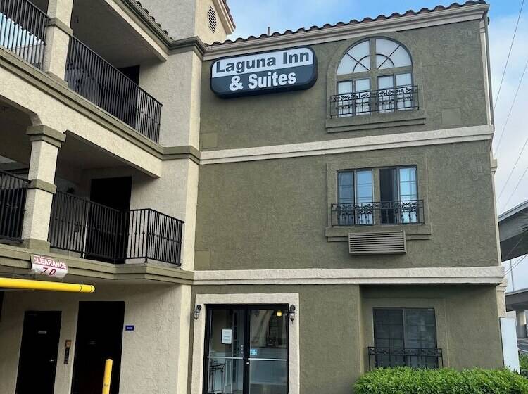 בית מלון כפרי Laguna Inn And Suites