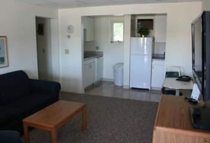 בית מלון כפרי Lakeshor Motor Inn