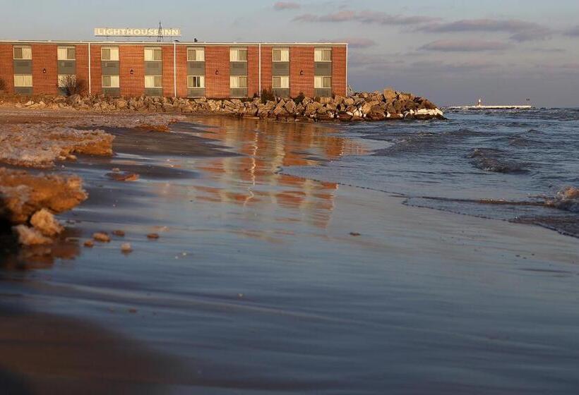 酒店 Lighthouse Inn   Two Rivers