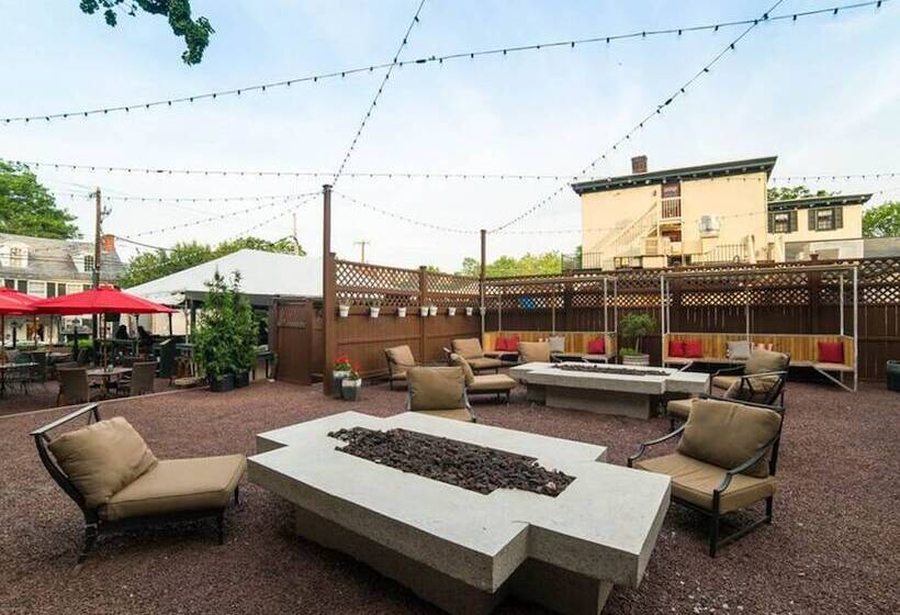 ホテル Logan Inn