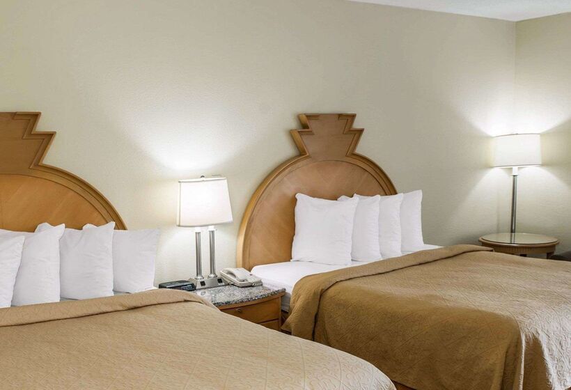 בית מלון כפרי Quality Inn & Suites Greenfield I70