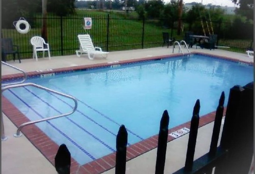 בית מלון כפרי Quality Inn & Suites Greenfield I70