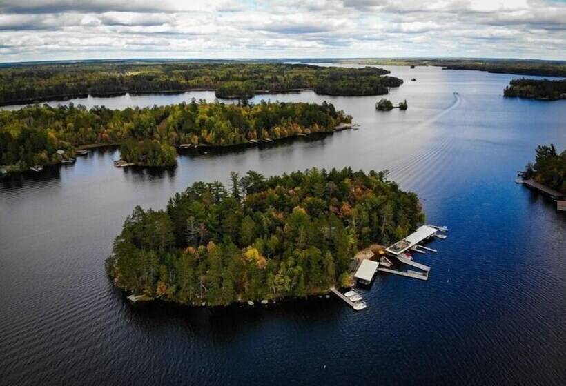 Ludlow's Island Resort