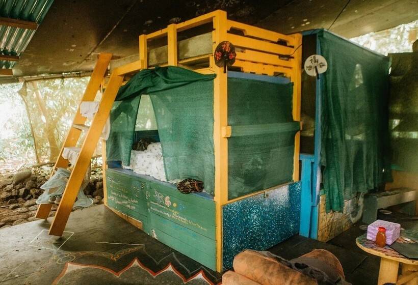 Cinderland Ecovillage   Hostel