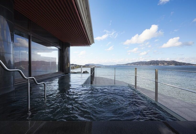 ریوکان Yuyawan Onsen Hotel Yokikan